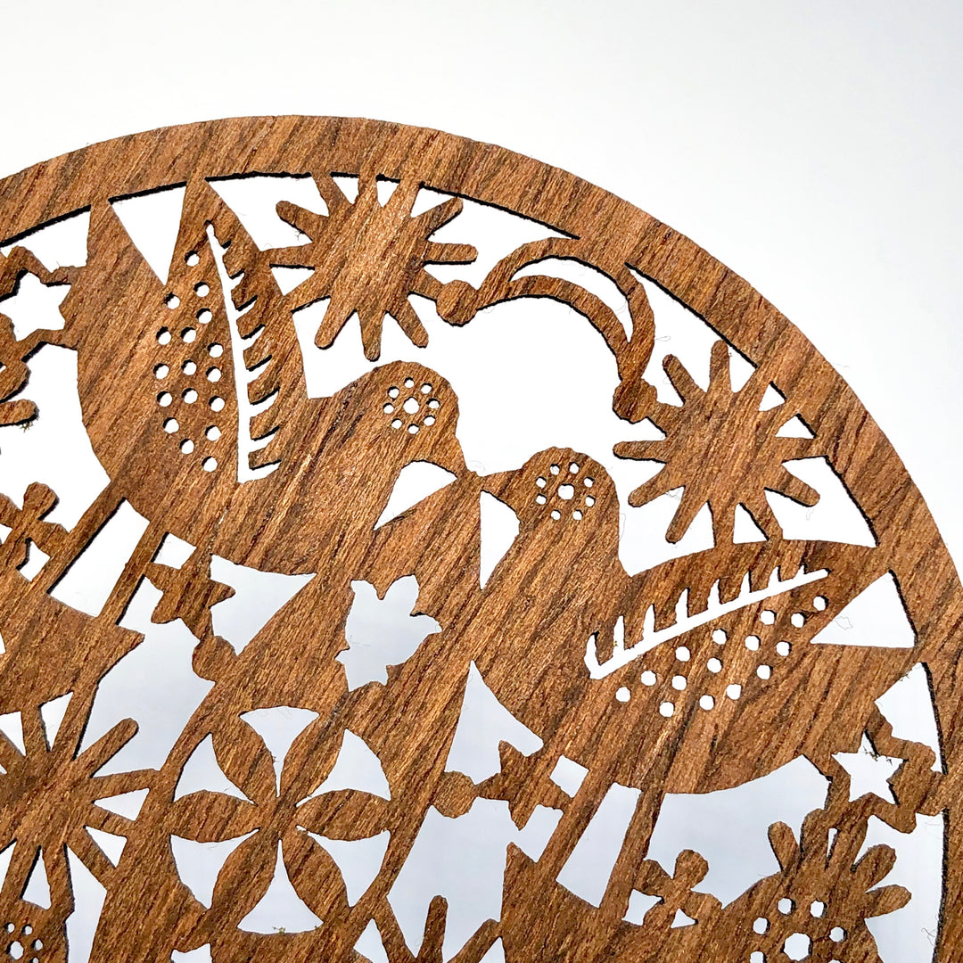 Etno Design フェルトコースター「The Whole Small World is on the Lily Blossom(ユリと小鳥)」