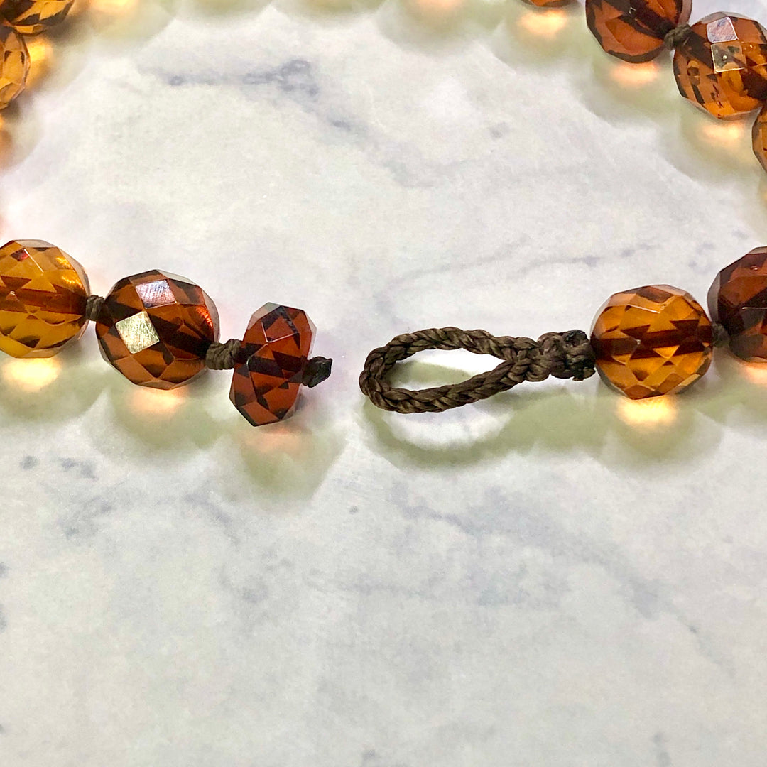 Amber bracelet (Baltic amber): C-1