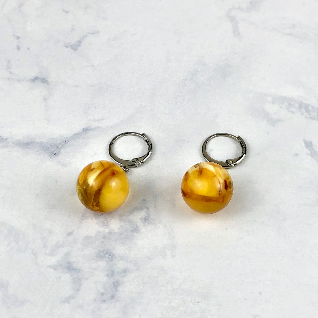 Amber earrings (Baltic amber): E-3