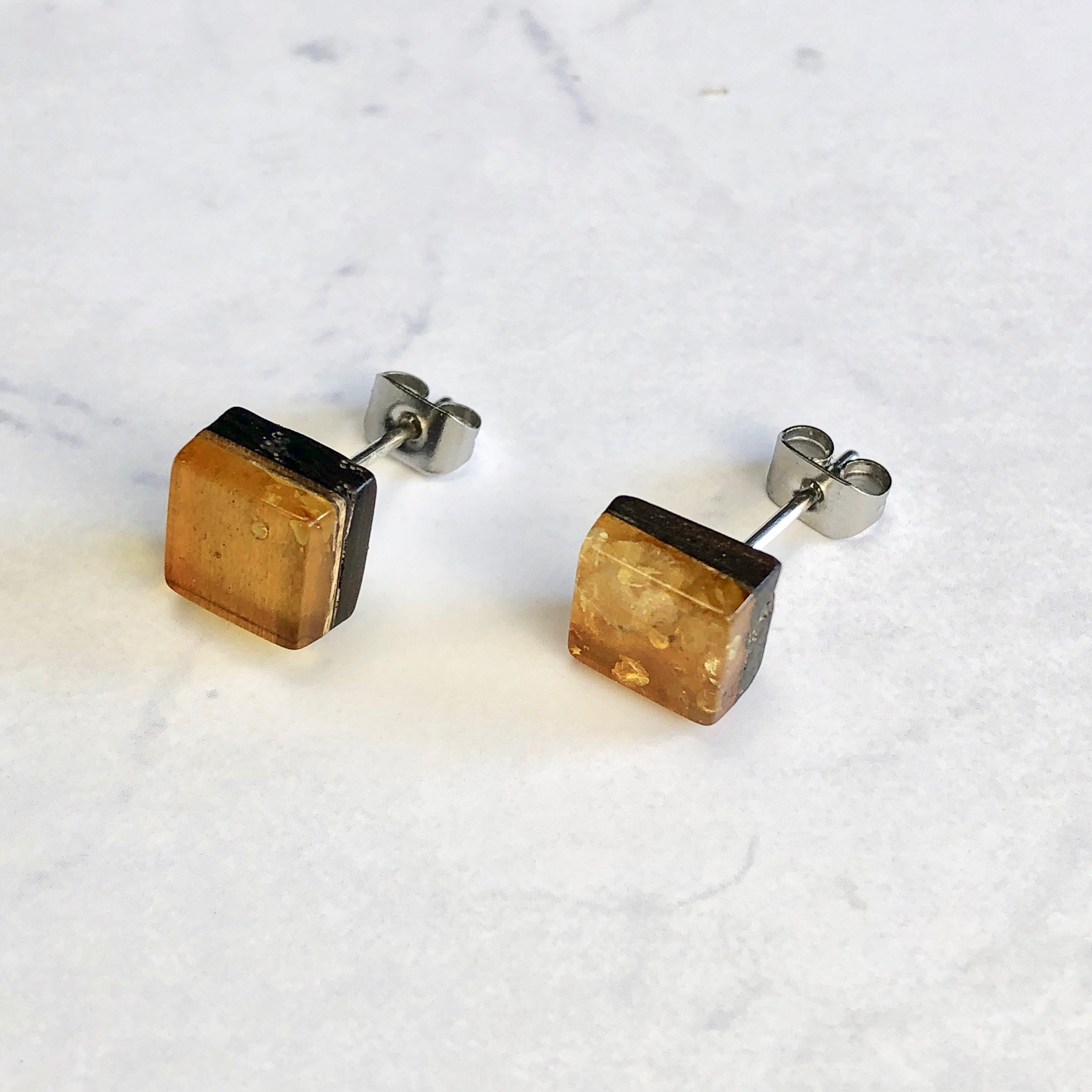 琥珀ピアス 久慈産琥珀ピアス - 久慈琥珀オンラインショップ
