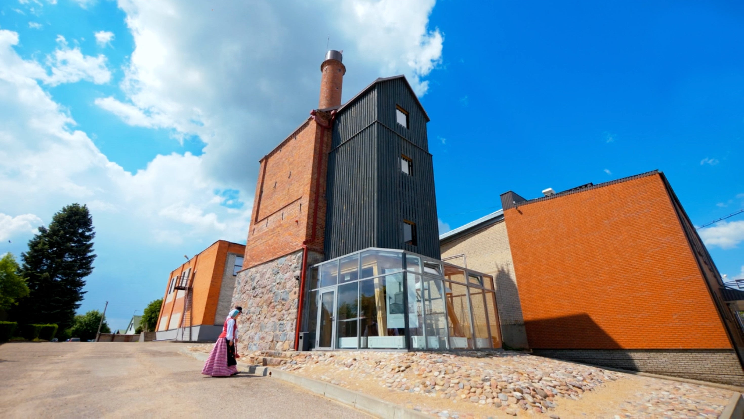 Lietuviskas Midus 企業紹介 | 蜂蜜酒ブルワリー – Šventė - Importer