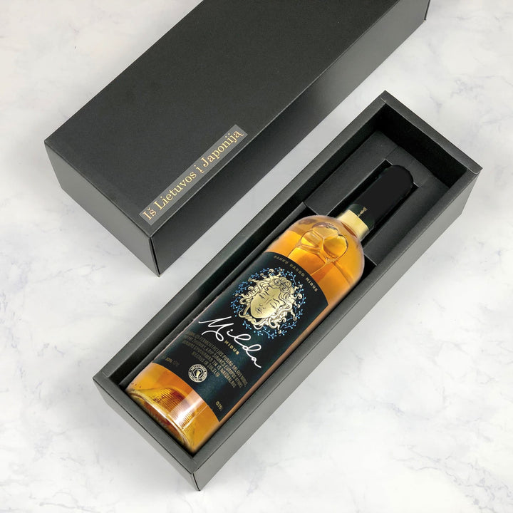 Gift: 1 bottle box of "Milda" mead