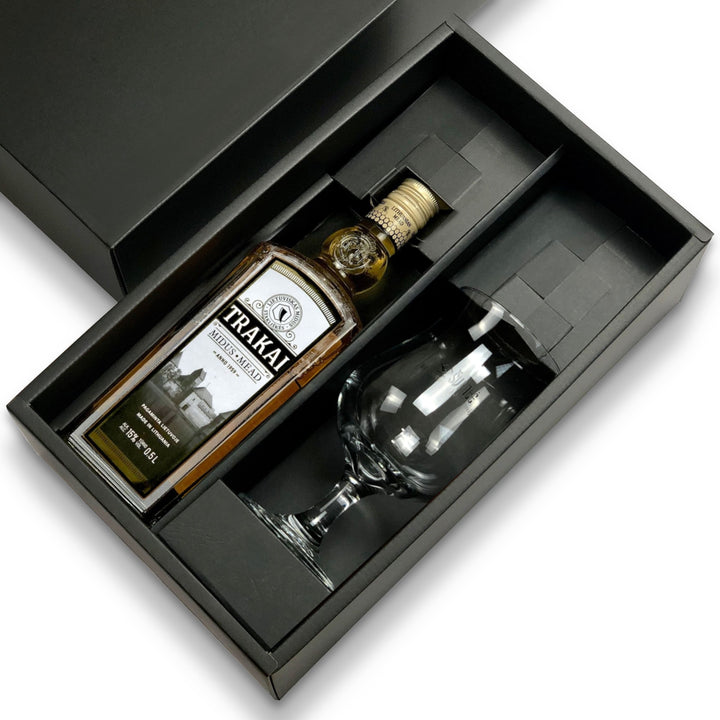 Gift: Trakai Mead & Branded Goblet Box Set - ギフト：ミード「トラカイ」＆ロゴ入りゴブレット２本箱