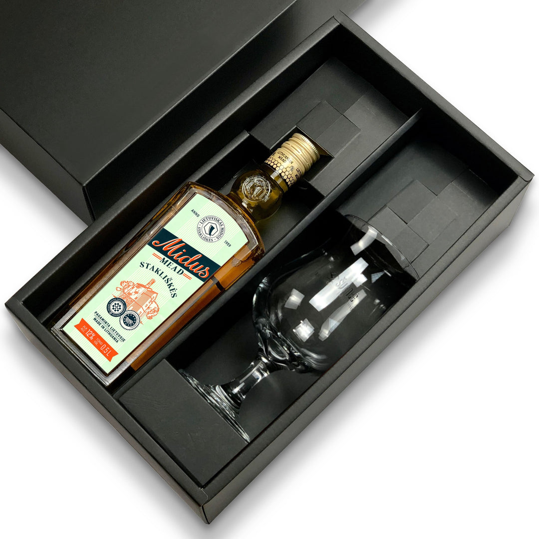 Gift: Stakliškės Mead & Branded Goblet Box Set - ギフト：ミード「スタクリシュケス」＆ロゴ入りゴブレット２本箱