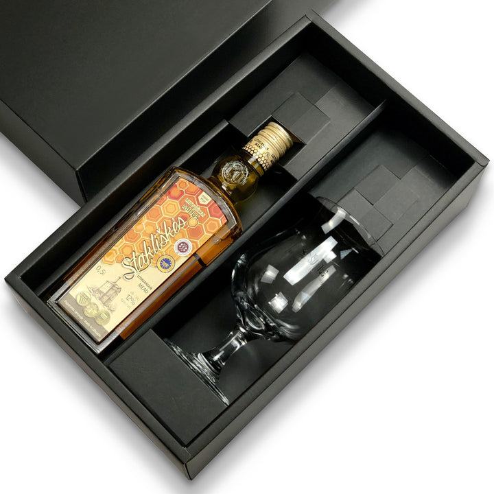 Gift: Stakliškės Mead & Branded Goblet Box Set - ギフト：ミード「スタクリシュケス」＆ロゴ入りゴブレット２本箱