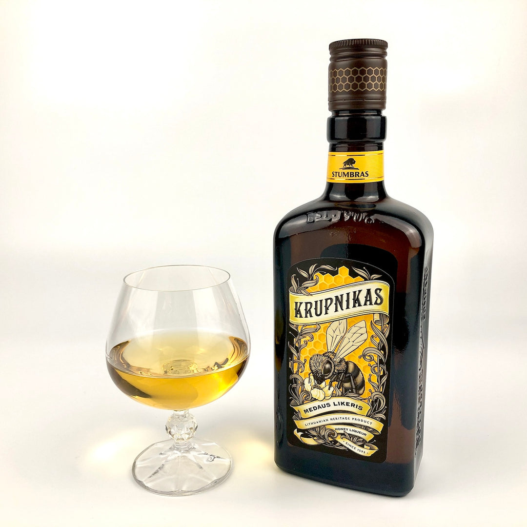 Liqueur "Krupnikas" - はちみつリキュール「クルプニカス」