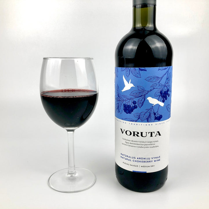 Fruits wine "Voruta Chokeberry" - フルーツワイン「ヴォルタ チョークベリー」