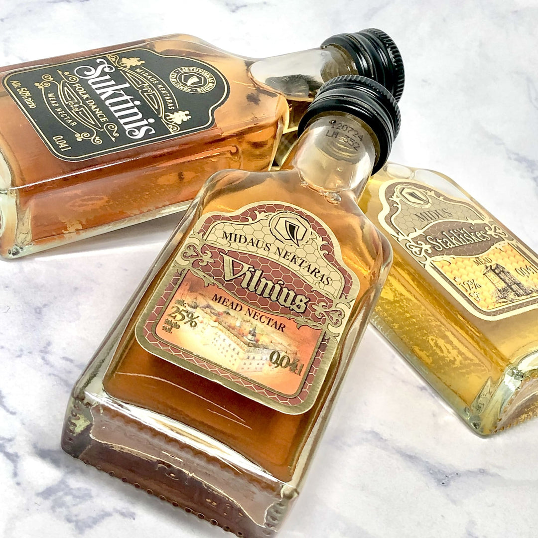 Set of 3 miniature bottles of "Mead & Mead Nectar"